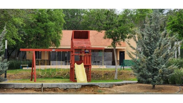 RESIDENCIAL LAINA PARQUE DE LA ZONA