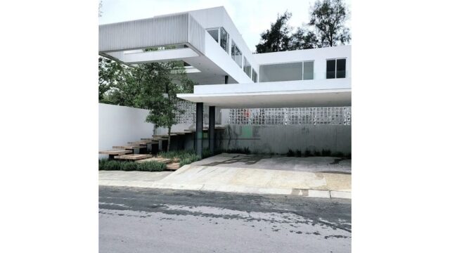 RESIDENCIAL LAINA VISTA FRONTAL